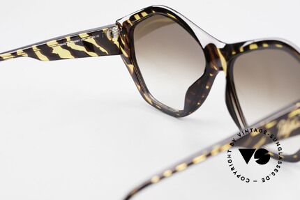 Paloma Picasso 1463 90er Optyl Sonnenbrille Damen, ungetragen; wie alle unsere 90er vintage 'Schätze', Passend für Damen