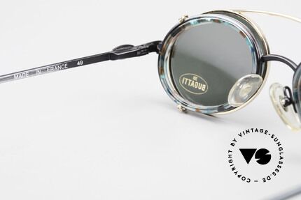 Bugatti 05728T 90er Herrenbrille Sonnen Clip, Fassung in türkis-metallic mit goldenem Sonnen-Clip, Passend für Herren