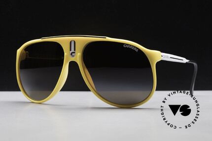 Carrera 5424 Verspiegelte 80er Sonnenbrille, funktional und stilvolle Lifestyle-Brille zugleich, Passend für Herren Carrera 5424 Verspiegelte 80er Sonnenbrille, funktional und stilvolle Lifestyle-Brille zugleich, Passend für Herren
