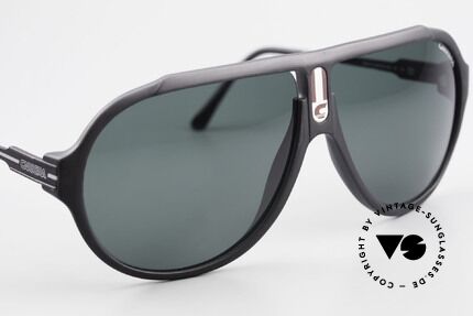 Carrera 5565 Alte 80er Vintage Sonnenbrille, ungetragenes Unikat (wie alle unsere Carrera-Brillen), Passend für Herren und Damen