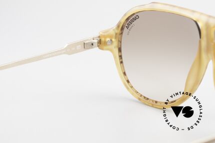 Carrera 5565 Alte 80er Sonnenbrille Vintage, einzigartiges Rahmenmuster: honig-braun gesplittert, Passend für Herren und Damen