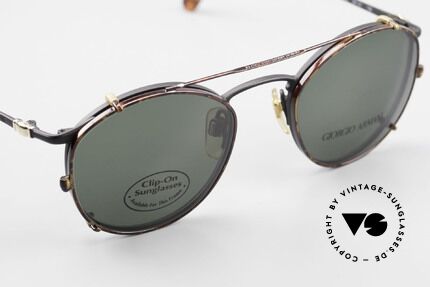 Giorgio Armani 132 Clip On Panto Sonnenbrille, ungetragen (wie all unsere Armani Brillenfassungen), Passend für Herren Giorgio Armani 132 Clip On Panto Sonnenbrille, ungetragen (wie all unsere Armani Brillenfassungen), Passend für Herren