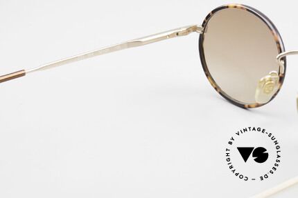 Giorgio Armani 235 Ovale Vintage Sonnenbrille, die Fassung (in Gr. 50-20) ist auch optisch verglasbar, Passend für Herren und Damen