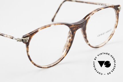 Giorgio Armani 330 Echte Vintage Brille Unisex, ungetragen (wie all unsere Armani Design-Klassiker), Passend für Herren und Damen