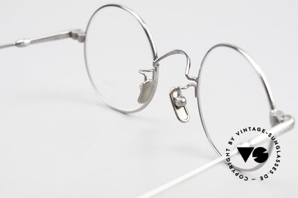 Lunor V 110 Runde Lunor Metallbrille Titan, Größe: medium, Passend für Herren und Damen Lunor V 110 Runde Lunor Metallbrille Titan, Größe: medium, Passend für Herren und Damen