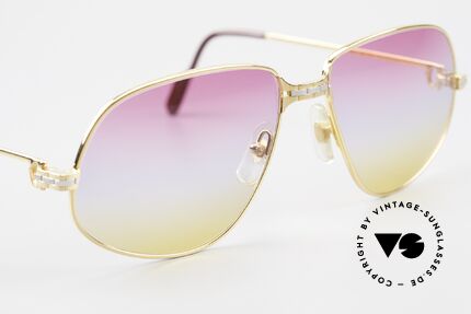 Cartier Panthere G.M. - L Sunrise Gläser Mit Bvlgari Etui, 22kt vergoldet und mit Gläsern wie ein Sonnenaufgang, Passend für Herren und Damen Cartier Panthere G.M. - L Sunrise Gläser Mit Bvlgari Etui, 22kt vergoldet und mit Gläsern wie ein Sonnenaufgang, Passend für Herren und Damen