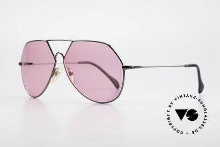 Alpina TR6 Alte 80er Aviator Brille Pink, Fassung in "gunmetal" mit pinken Sonnengläsern, Passend für Herren