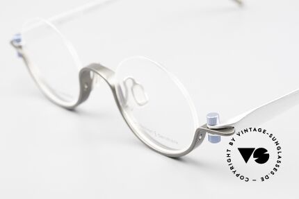 ProDesign 9902 Gail Spence Designer Brille, N°ONE getragen in "Jagd auf Roter Oktober", 1990, Passend für Herren und Damen