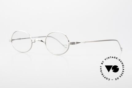 Lunor II 10 Ovale Metallbrille Antik Silber, kleine Brille in Gr. 43/26; für große Stärken geeignet, Passend für Herren und Damen Lunor II 10 Ovale Metallbrille Antik Silber, kleine Brille in Gr. 43/26; für große Stärken geeignet, Passend für Herren und Damen