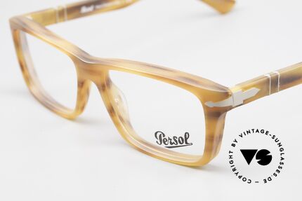 Persol 3060 Herrenbrille Klassisch Markant, eine Neuauflage der alten Brillen von Persol Ratti, Passend für Herren