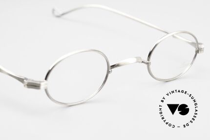 Lunor II 04 Ovale XS Brille Antik Silber, altes, ungetragenes LUNOR Original mit dem W-Steg, Passend für Herren und Damen Lunor II 04 Ovale XS Brille Antik Silber, altes, ungetragenes LUNOR Original mit dem W-Steg, Passend für Herren und Damen