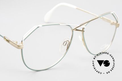 Cazal 229 West Germany Vintage Brille, ungetragen (wie all unsere vintage Cazal Brillen), Passend für Damen