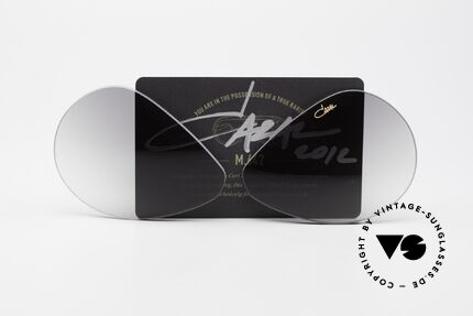Cazal 642 Lens Sonnengläser Cari Autogramm, Gläser in grau-Verlauf mit goldenem CAZAL LOGO, Passend für Herren