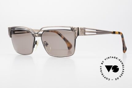 Alain Mikli 5665 / 010 Markante Vintage Brille Titanium, Sammlerstück mit großartiger Rahmenlackierung, Passend für Herren und Damen