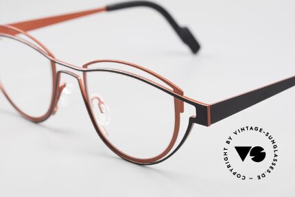 Theo Belgium Shape Designerbrille Damen Panto Stil, Metallfassung, Gr. 44-22; col. 323 (rot / schwarz), Passend für Damen