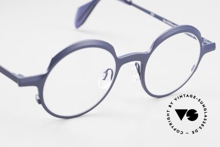 Theo Belgium Brilliant Runde Designerbrille Titanium, ungetragen (wie alle unsere vintage Theo Brillen), Passend für Herren und Damen