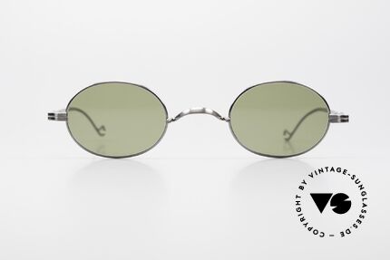 Lunor II 10 Ovale Sonnenbrille Gunmetal, Vollrand in 'GUNMETAL' mit zusätzlichem Schutzlack, Passend für Herren und Damen Lunor II 10 Ovale Sonnenbrille Gunmetal, Vollrand in 'GUNMETAL' mit zusätzlichem Schutzlack, Passend für Herren und Damen