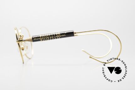 Moschino M17 Bleistift Brille by Persol, ungetragen (wie alle unsere 90er Moschino Brillen), Passend für Herren und Damen
