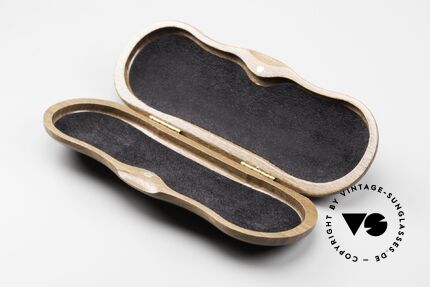 Lunor Wooden Folding Case - B Nussholz Klappetui In Size B, die flacheren Teleskopbrillen würden etwas klappern, Passend für Herren und Damen