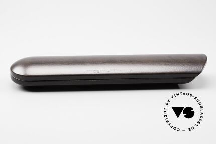 Lunor Wooden Sliding Case - A Stecketui Wenge Holz In Size A, Foto zeigt eine Lunor "II 04" (28mm Höhe) im Etui, Passend für Herren und Damen