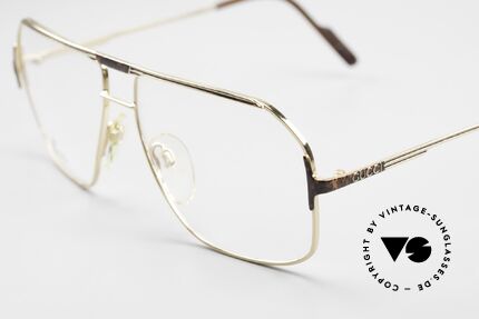 Gucci 1213 Edle 80er Luxus Herren Brille, ungetragen (wie alle unsere vintage Gucci Brillen), Passend für Herren