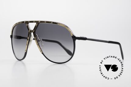 Alpina M1 Stevie Wonder 80er Sonnenbrille, Rahmen: schwarz; Blende: gold; Schrauben: silber, Passend für Herren