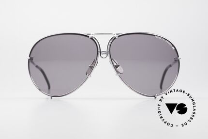 Porsche 5621 Ultra Seltene Titanium Version, LARGE Größe (5621); jedoch nur 125mm Bügellänge, Passend für Herren