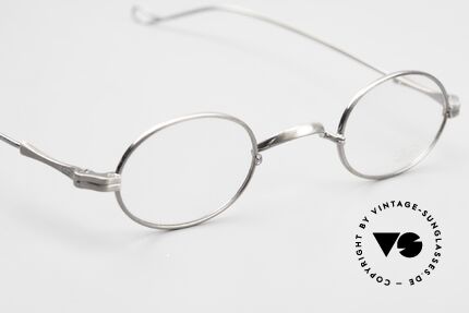 Lunor II 04 Ovale XS Brille Antik Silber, altes, ungetragenes LUNOR Original mit dem W-Steg, Passend für Herren und Damen Lunor II 04 Ovale XS Brille Antik Silber, altes, ungetragenes LUNOR Original mit dem W-Steg, Passend für Herren und Damen