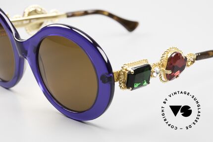 Moschino by Persol M253 Lady Gaga Sonnenbrille, Bügel mit großen geschliffenen Kunststeinen besetzt, Passend für Damen