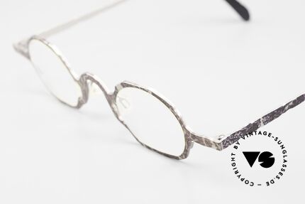 Theo Belgium Eye-Witness DG Designerbrille Von 1998, tolle Rahmen-Kolorierung in grau und braun, Gr. 32/28, Passend für Herren und Damen