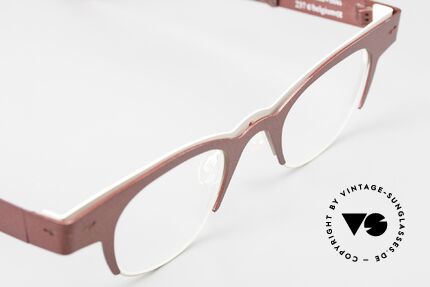 Theo Belgium Trente Designerbrille Von 2010, ungetragen; wie alle unsere vintage Theo Brillen, Passend für Herren und Damen