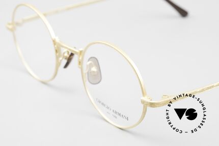 Giorgio Armani 128 Runde 80er Vintage Brille, der Rahmen ist mit aufwändigen Gravuren verziert, Passend für Herren und Damen