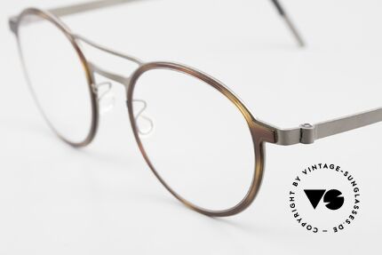 Lindberg 9739 Strip Titanium Doppelbrücke Herrenbrille, trägt für uns das Prädikat "TRUE VINTAGE LINDBERG", Passend für Herren