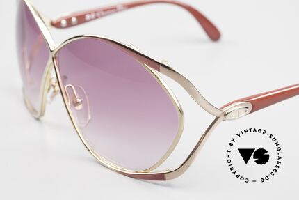 Christian Dior 2056 80er Damen Sonnenbrille, Fassung in weinrot-metallic mit pinken Verlaufsgläsern, Passend für Damen Christian Dior 2056 80er Damen Sonnenbrille, Fassung in weinrot-metallic mit pinken Verlaufsgläsern, Passend für Damen
