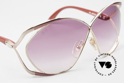 Christian Dior 2056 80er Damen Sonnenbrille, ungetragenes Einzelstück inklusive orig. Etui von Dior, Passend für Damen Christian Dior 2056 80er Damen Sonnenbrille, ungetragenes Einzelstück inklusive orig. Etui von Dior, Passend für Damen