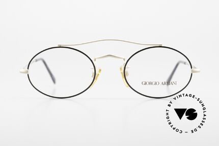 Giorgio Armani 115 90er Designer Brille Fassung, ovaler Rahmen mit sehr markanter Brillen-Brücke, Passend für Herren und Damen Giorgio Armani 115 90er Designer Brille Fassung, ovaler Rahmen mit sehr markanter Brillen-Brücke, Passend für Herren und Damen