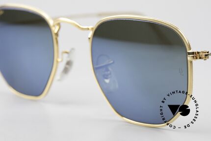 Ray Ban Classic Style III Blau Verspiegeltes B&L Glas, blau-verspiegelte Gläser sind gehärtet & entspiegelt, Passend für Herren und Damen