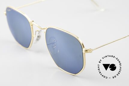 Ray Ban Classic Style III Blau Verspiegeltes B&L Glas, ungetragen; wie alle unsere alten 80er USA Ray Bans, Passend für Herren und Damen