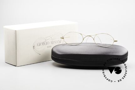 Giorgio Armani 229 Das Alte 90er Original Modell, ein ungetragenes 90er Original mit neuem Armani Etui, Passend für Herren und Damen