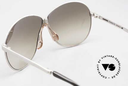 Porsche 5626 Faltbare Damen Sonnenbrille, grau/titanium Rahmen mit Gläsern in braun-Verlauf, Passend für Damen