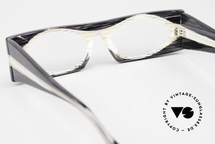 Theo Belgium Marilyn Eckige Azetat Brille Ladies, die Glashöhe ist 26mm = daher eher ein Lesebrille, Passend für Damen