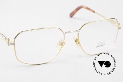 Gerald Genta Gold & Gold 08 90er Vintage Luxus Brille, entsprechend hohe Qualität dieses 1990er Jahre Modells, Passend für Herren