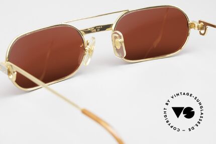 Cartier MUST Santos - M Luxus Sonnenbrille 3D-Rot, 2.hand, neuwertiger Zustand, gekürzte 130mm Bügel, Passend für Herren und Damen Cartier MUST Santos - M Luxus Sonnenbrille 3D-Rot, 2.hand, neuwertiger Zustand, gekürzte 130mm Bügel, Passend für Herren und Damen