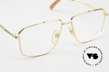 Gerald Genta New Classic 03 24kt Made in Japan Qualität, ungetragenes Einzelstück mit Seriennummer, Gr. 57/15, Passend für Herren