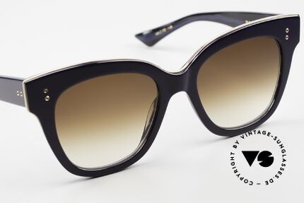 DITA Daytripper Oversized Damensonnenbrille, mit sehr edlen Verlaufsgläsern für 100 % UV Protection, Passend für Damen