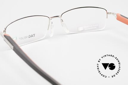 Tag Heuer 8209 Trends Sportliche Brille Halbrand, KEINE Retrobrille, sondern ein Original von 2010, Passend für Herren
