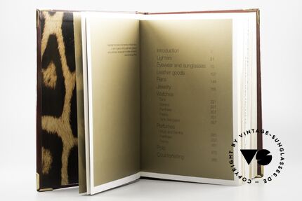 Cartier_ Lookbook Musterbuch Cartier Lunettes, beschreibt sämtliche Cartier Geschäftsfelder, Passend für Herren und Damen