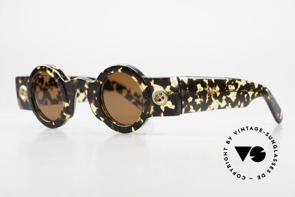 Patrick Kelly Peanut 32 Sonnenbrille Mit Knöpfen, Kenner wissen um den Einfluss P. Kellys auf die HC, Passend für Herren und Damen