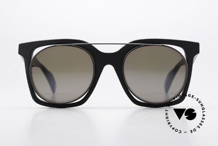 Yohji Yamamoto YY7008 Oversize Design Avantgarde, Yamamoto = Meister der Avantgarde im großen Stil, Passend für Damen