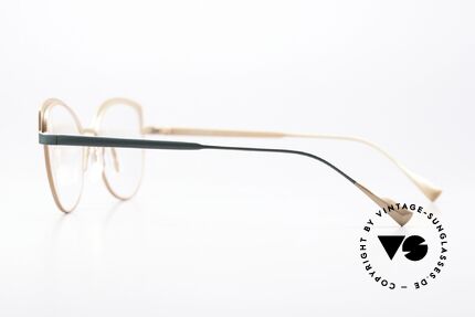 Caroline Abram Yoko Sehr Feminine Brille 60er Stil, mit kräftigen Farben und sehr femininen Formen, Passend für Damen